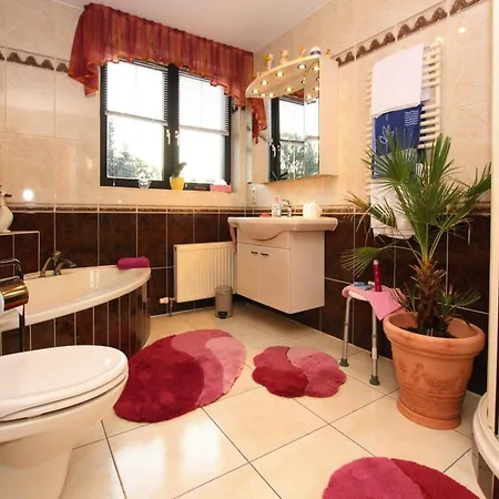 Daire Goehrenz Bei Leipzig-markranstaedt, Cleaning Included *